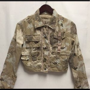 DA-NANG Cropped Camo jacket